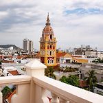 Estudio colonial con balcón, Plaza Santo Domingo con piscina