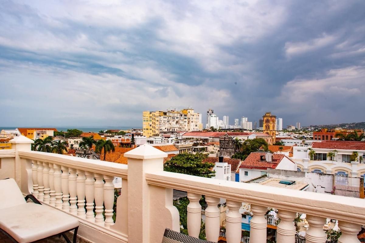 Estudio Colonial Con Balcón, Plaza Santo Domingo Con Piscina