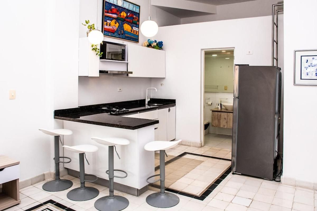 Estudio Colonial Con Balcón, Plaza Santo Domingo Con Piscina