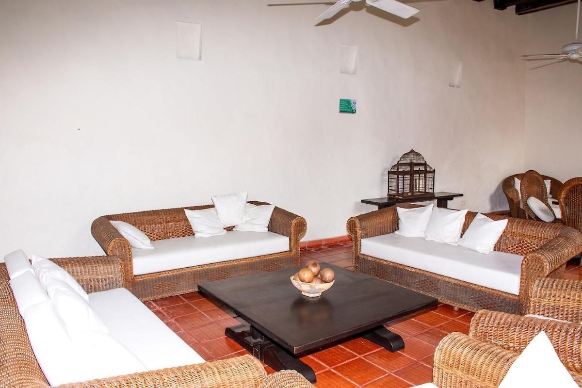 Apartamento Estudio Colonial Con Balcón, Plaza Santo Domingo Con Piscina Cartagena