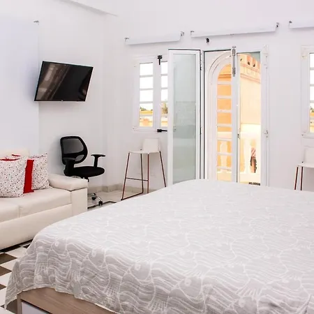 Estudio Colonial Con Balcón, Plaza Santo Domingo Con Piscina Apartamento *